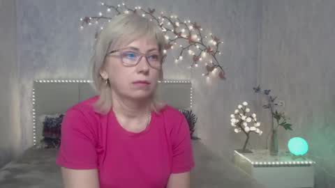 Lauren online show from March 24, 2026, 6:18 am