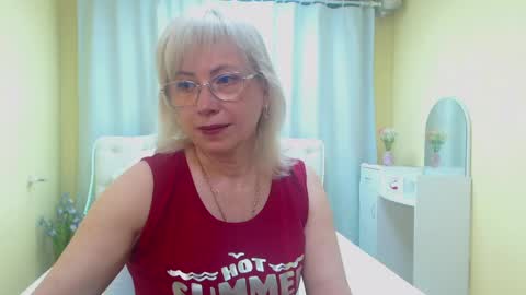 Snapshot of laurenwishy chatting on May 25, 2026, 5:24 am Lauren online show from May 25, 2026, 5:24 am