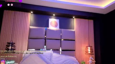 Lau Roberts online show from July 7, 2026, 6:47 am