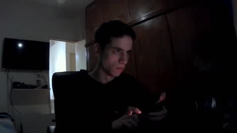 Lautaro online show from June 9, 2026, 1:28 am