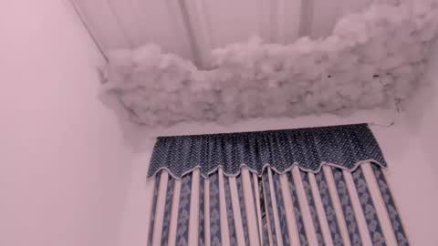 Lauu G online show from October 8, 2025, 10:24 am