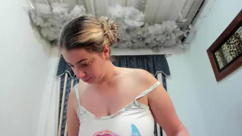 Lauu G online show from June 2, 2026, 1:35 pm