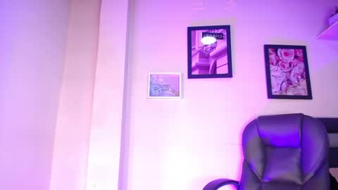 LauWild online show from January 14, 2026, 11:16 am