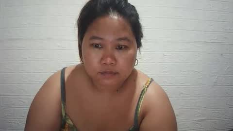 lavalyn214 online show from February 16, 2026, 7:32 pm