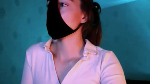 Snapshot of lavinda_lin chatting on October 1, 2025, 2:45 pm Lavinda online show from October 1, 2025, 2:45 pm