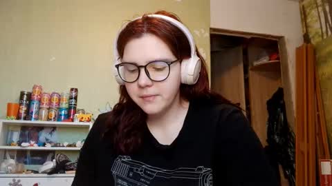 Adeline online show from February 3, 2026, 6:51 am