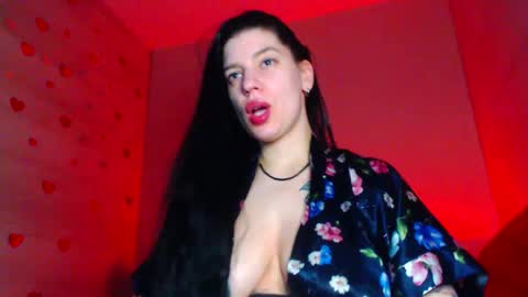 LayaMoon online show from February 14, 2026, 11:07 am