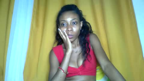 layannek online show from November 25, 2025, 6:52 pm