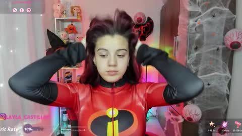 Snapshot of layla_castilloo chatting on October 17, 2025, 2:41 pm Layla online show from October 17, 2025, 2:41 pm