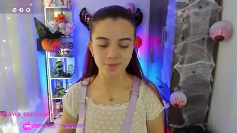 Snapshot of layla_castilloo chatting on October 22, 2025, 1:55 pm Layla online show from October 22, 2025, 1:55 pm