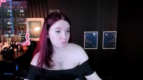 layla_glam online show from March 3, 2026, 12:55 pm