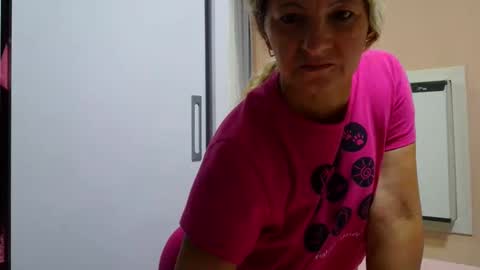 Snapshot of laylabrasil chatting on March 29, 2026, 2:44 am kelly online show from March 29, 2026, 2:44 am