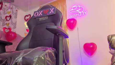 laylafoxy_tay online show from February 15, 2026, 3:47 am