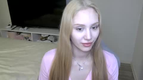 LaylaPretty001 online show from March 25, 2026, 5:35 am