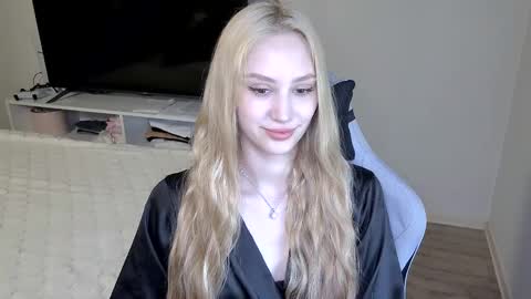 LaylaPretty001 online show from May 29, 2026, 5:05 am