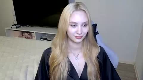 LaylaPretty001 online show from July 4, 2026, 5:02 am