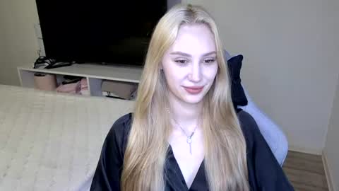 LaylaPretty001 online show from July 16, 2026, 4:18 am