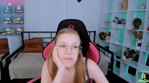 Snapshot of layriantavee chatting on January 8, 2025, 7:13 am layriantavee online show from January 8, 2025, 7:13 am