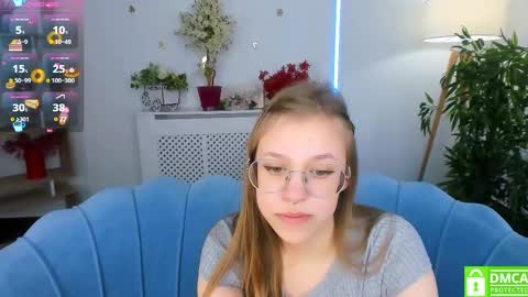 Snapshot of layriantavee chatting on February 25, 2025, 9:53 am layriantavee online show from February 25, 2025, 9:53 am