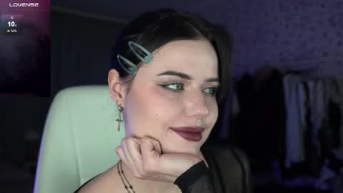 Pansy online show from January 7, 2026, 2:52 pm