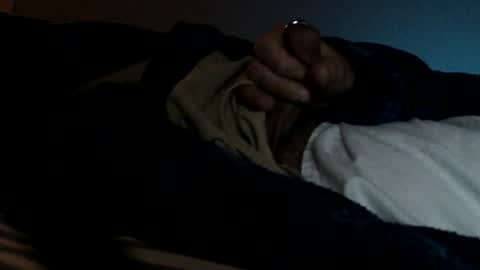 Lbkinky online show from December 1, 2025, 1:32 am