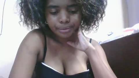 lea96546 online show from April 1, 2026, 6:25 am