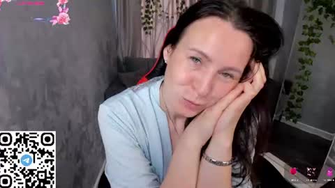 Lea online show from August 2, 2026, 1:04 am