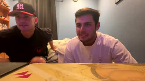 leaderzac online show from June 20, 2026, 12:03 am