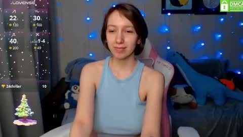 Snapshot of leah__gotty chatting on December 17, 2024, 5:36 pm Leah Gotty online show from December 17, 2024, 5:36 pm