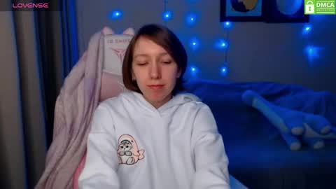 Snapshot of leah__gotty chatting on December 29, 2024, 3:03 pm Leah Gotty online show from December 29, 2024, 3:03 pm