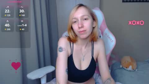Snapshot of leah__gotty chatting on September 21, 2025, 9:49 pm Leah Gotty online show from September 21, 2025, 9:49 pm