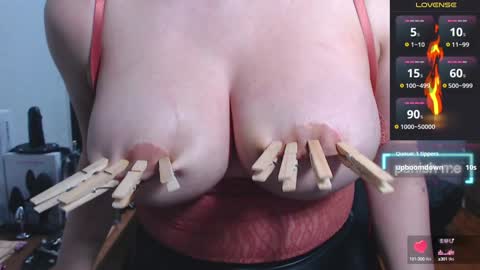 Snapshot of leah__smtith chatting on December 19, 2024, 2:12 am leah online show from December 19, 2024, 2:12 am