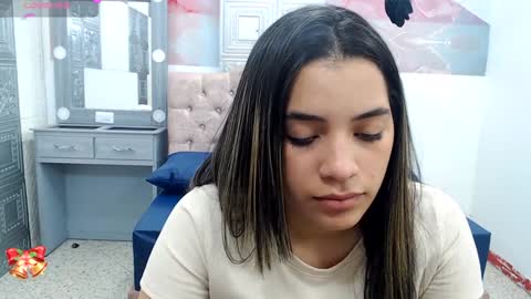 Leah online show from December 17, 2024, 6:31 pm