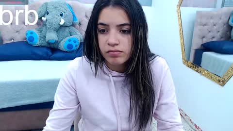 Leah online show from December 22, 2024, 4:17 pm