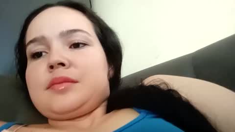 Leamorfy  online show from September 25, 2025, 10:13 pm