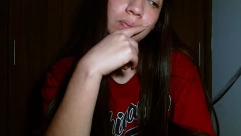 Snapshot of leanaalhub chatting on December 12, 2024, 7:41 am leanaalhub online show from December 12, 2024, 7:41 am