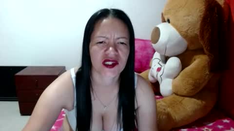 Snapshot of leandra_sex chatting on May 27, 2026, 3:03 am Leandra online show from May 27, 2026, 3:03 am