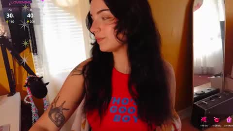 Lea Ray Pie online show from July 13, 2026, 4:32 pm