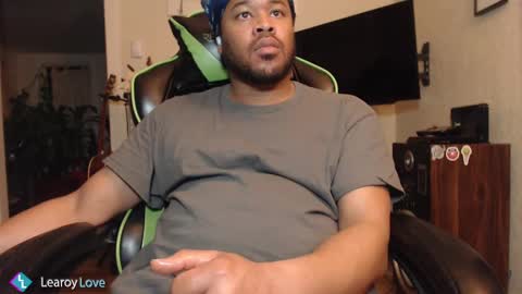 Learoy online show from March 4, 2025, 4:49 am