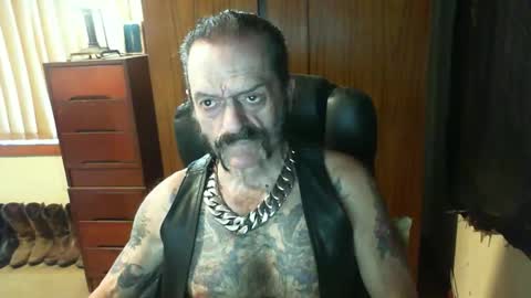 leathergreaser online show from February 2, 2025, 12:09 am