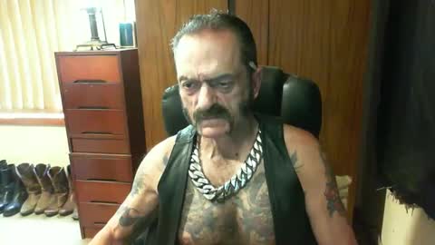 leathergreaser online show from February 20, 2025, 2:29 am