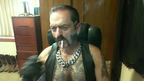leathergreaser online show from March 1, 2025, 10:10 pm