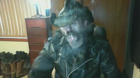 leathergreaser online show from June 15, 2026, 9:28 pm