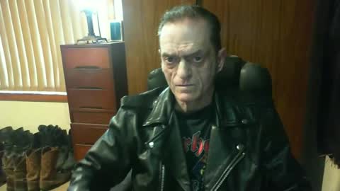 leathergreaser online show from June 16, 2026, 10:12 pm