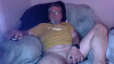 Snapshot of lebranleur71 chatting on February 15, 2025, 10:52 pm lesbranleur71 online show from February 15, 2025, 10:52 pm