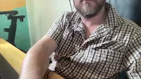 Snapshot of lee_8891 chatting on June 29, 2026, 10:26 am lee_8891 online show from June 29, 2026, 10:26 am