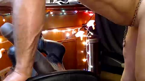 Snapshot of leecox777 chatting on October 12, 2025, 1:59 am Lee Cox online show from October 12, 2025, 1:59 am