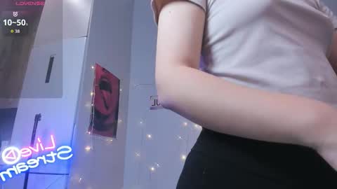 Snapshot of leehaeun7 chatting on February 14, 2026, 8:16 pm Lee Haeun online show from February 14, 2026, 8:16 pm