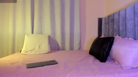 Leena online show from July 24, 2026, 12:19 am