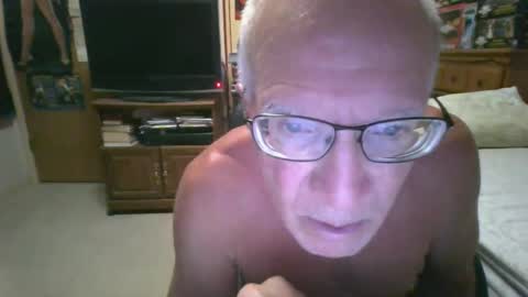 leezamm1132 online show from June 7, 2026, 3:54 am
